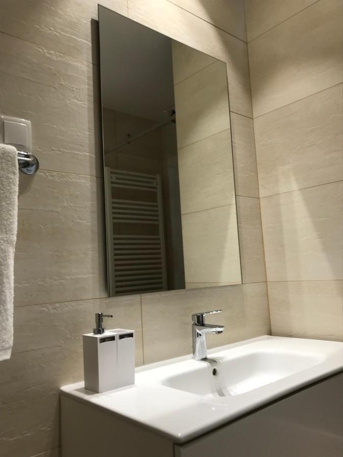 Apartamento Lisbon10 *